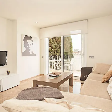 דירה Penthouse סיטגס